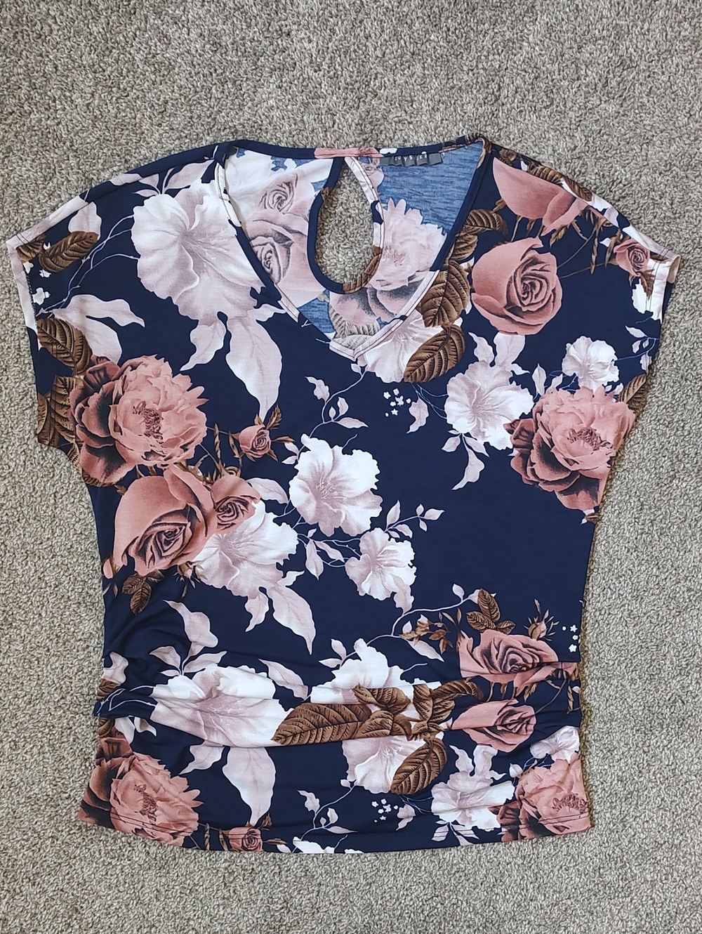 Suzy Shier Made In Canada Size Small Floral Print Top